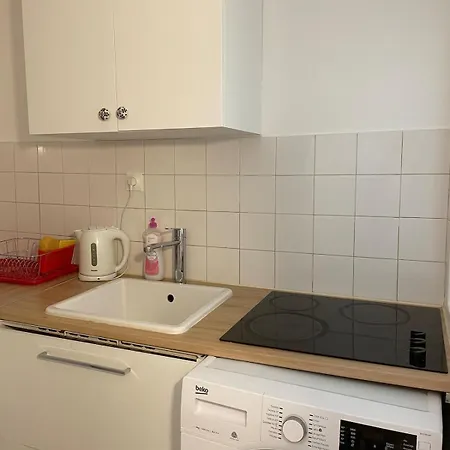 Charming Flat In Alesia
